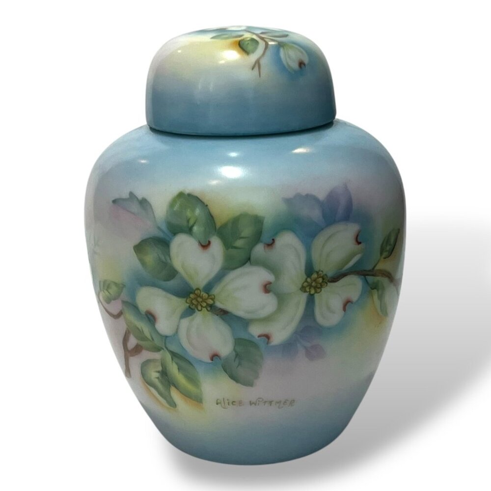 1979 Hand Painted Ginger Jar Urn Dogwood Blossoms Signed 5" Light Blue